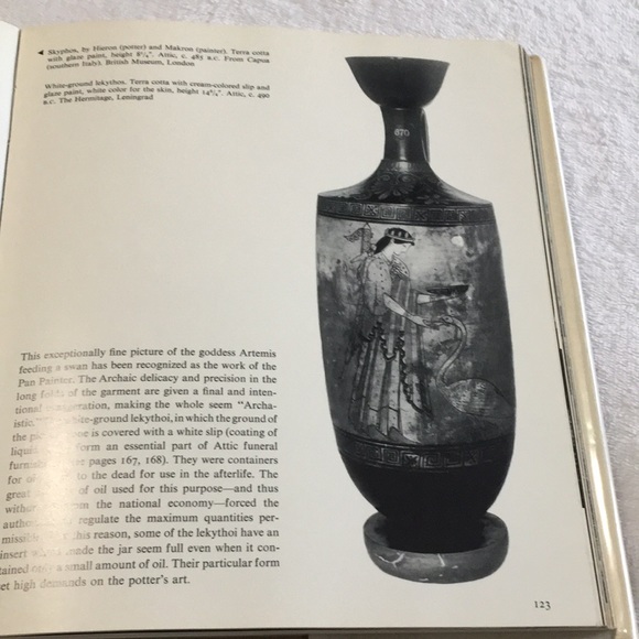 Art of Crete, Mycenae, & Greece. 7 1/2”x9” coffee table book by German Hafner - Picture 5 of 16